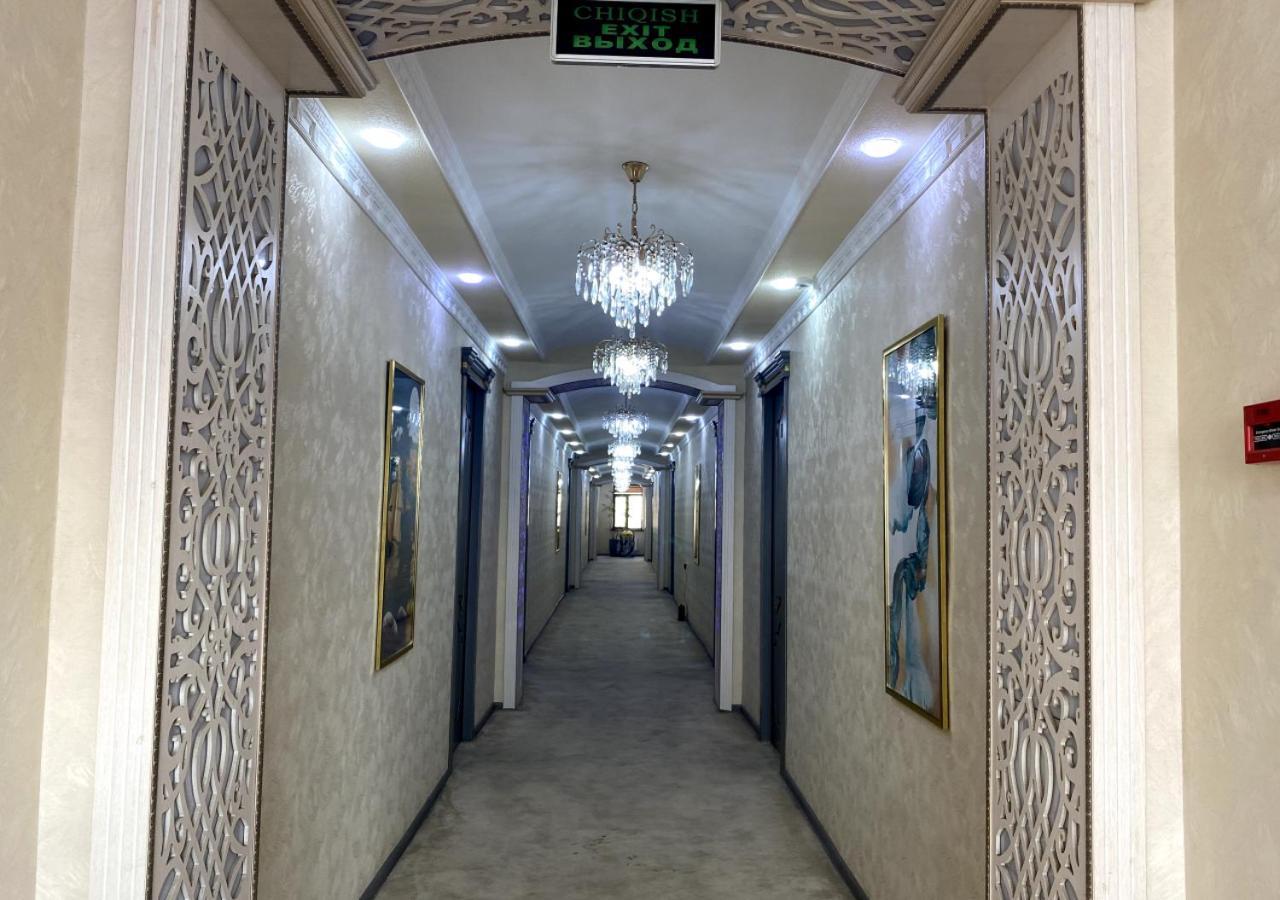 Diyor Hotel Marghilon Exterior foto